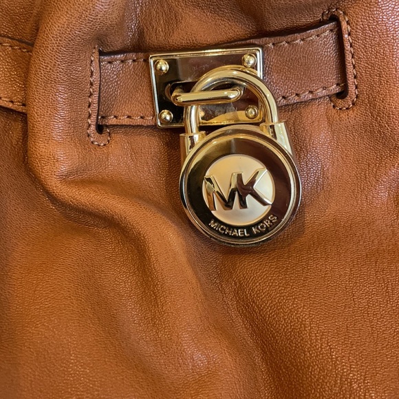 Michael Kors cognac leather handbag - Picture 2 of 6